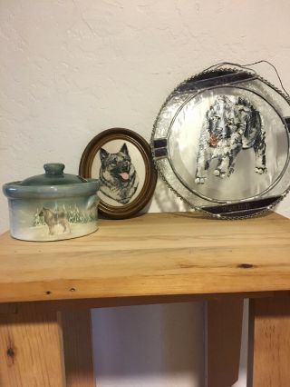 Norwegian Elkhound - Vintage Plaque And Ceramic Pottery