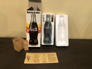 Vintage 70s Coca Cola Bottle Am Radio - Nos - W Box And