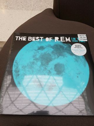 R.  E.  M In Time The Best Of Hmv Limited Blue Double Vinyl 1000 Copies