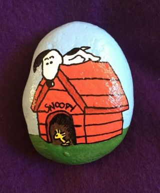 Hand Painted Rock Snoopy Woodstock In Dog House Peanuts River Stone Art