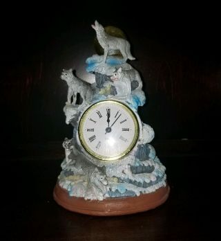 Wolf Clock Figurine With Led Lights