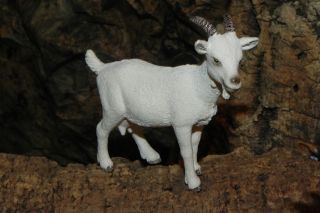 Retired Schleich Goat Figurine Nativity Scene Animal Presepio Pesebre Cabra