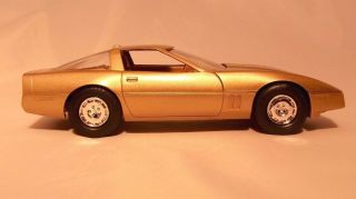 Vintage Dealer Promo Model Car 1986 Corvette Coupe Chevrolet 1:25 Scale 86 Chevy