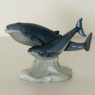 Humpback Whale & Calf Figurine By Otagiri In Japan - 3 " X 4.  75 " Porcelain Statue