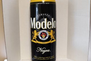 Modelo Negra Beer Can 30 