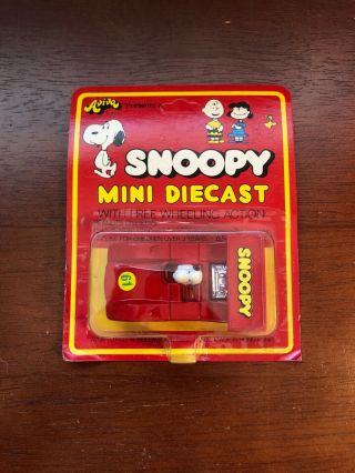 Vintage Snoopy Mini Diecast " Snoopy In A Red Racer " Asst 2033