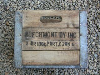 Vintage Wood And Steel Milk Crate,  Beechmont Dairy,  Bridgeport,  Conn.  0201