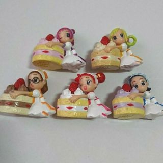 Magical Ojamajo Doremi Cake Figure Doll Keychain Set Hazuki Aiko Onpu Momoko