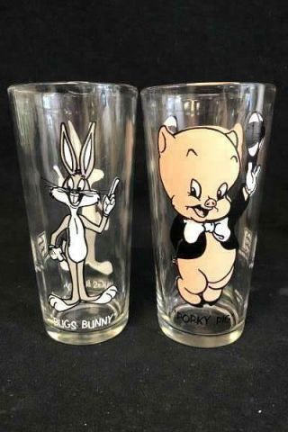 1973 Vintage Pepsi Collector Series Looney Toons Bugs Bunny & Porky Pig Glass