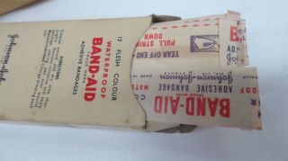 VINTAGE BOXED COTTONS DEWHURST WOODEN - EARLY BAND AID BOX OLD SHOP ADVERTISING 4