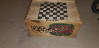 Vintage GENESEE 12 Horse Ale Dovetail Box with Top Lid. 4