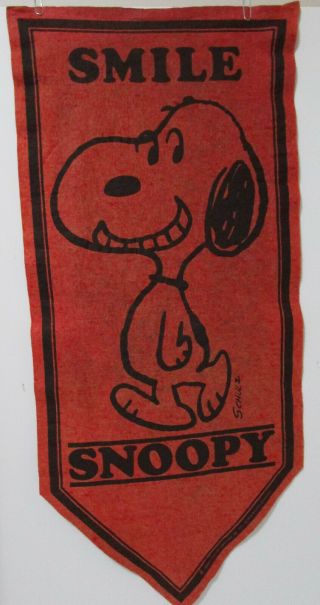 Vintage 1971 Shultz Snoopy Banner United Syndicate Inc