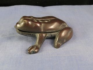 Antique Patinated Brass Figural Frog Table Vesta Case Box Peerage England 1930s