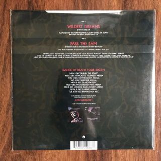 IRON MAIDEN - Wildest Dreams RARE Limited Edition GREEN VINYL 7” RECORD 3