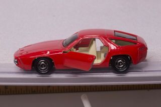 Tomy Pocket Cars Red Porsche 928 204 - F53