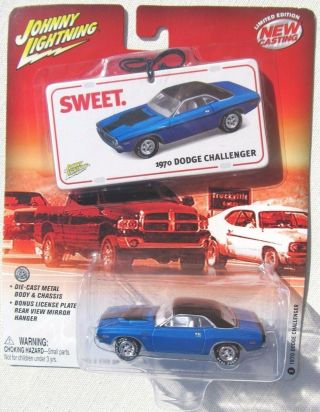 Johnny Lightning Sweet 1970 Dodge Challenger R/t 8 Hey That Thing Got A Hemi
