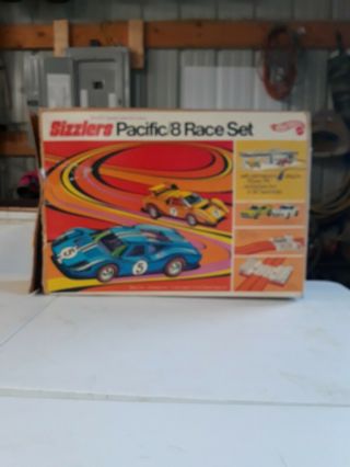 1969 Mattel Sizzlers Hot Wheels Redline Pacific 8 Race Set - Canadian Version
