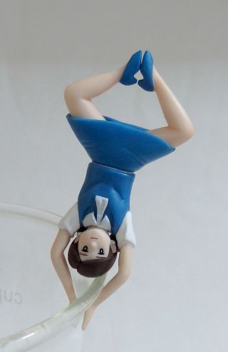 Capsule Toy Edge Of The Cup Figure Coppu No Fuchiko Handstand Blue Kitan Club