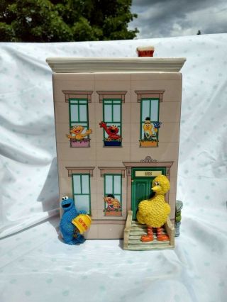 Sesame Street Building 123 Cookie Jar,  Big Bird,  Cookie Monster,  Elmo And Many.