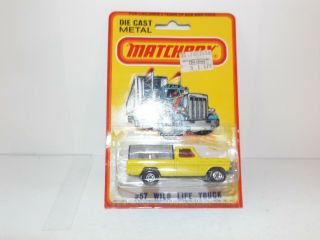 Matchbox S/f No.  57c Ford Pick Up Wild Life Truck Yellow,  Brown Lion Miblister 1