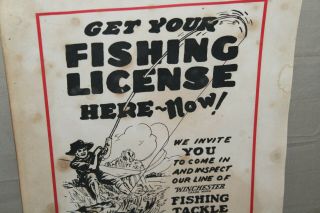 RARE 1930s WINCHESTER STORE GET YOUR FISHING LICENSE HERE DISPLAY SIGN LURE BOAT 4