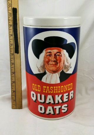 Vintage Old Fashioned Quaker Oats Oatmeal Ceramic Canister 9.  5 " X 5.  25 " Pottery