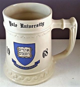 Yale University Class Of 1968 32oz Porcelain Stein “sandy” Became Us Ambassador
