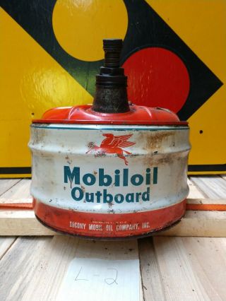 L2 - Vintage Mobiloil Gasoline Outboard Motor 2 1/2 Gal Gas Can Oil Boats Display
