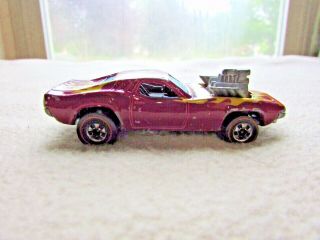 @@ 1970.  Hot Wheels Rodger Dodger Red Line Plum Model Car