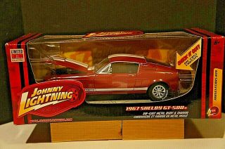 Johnny Lightning 1/24 Scale 1967 Ford Mustang Shelby Gt - 500,
