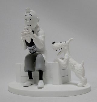Rare Resin Moulinsart Tintin Snowy Opening Champagne