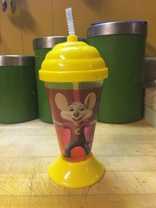 Chuck E Cheese Drinking Cup Plastic Collectors Yellow Kids Vintage Memorabilia