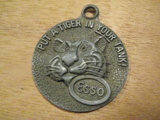 Vintage Esso Tiger In Your Tank Keychain Fob Happy Motoring Key Club