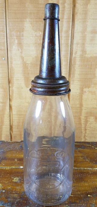 Texaco Property Of The Texas Oil Company Clear Embossed Oil Bottle Masters Lid