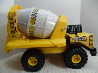 Steel Classics Tonka Cement Mixer Truck Vehicle 2000 