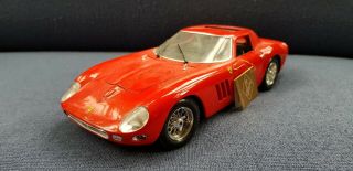 Guiloy Ferrari 250 Gto 1964 - 1:18 Scale Model Car