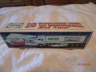 1992 Hess 18 Wheeler Toy Truck And Racer With Lights And Inserts