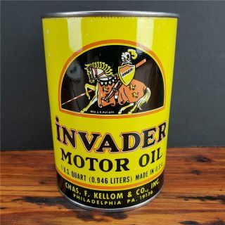Vintage 1 Qt.  Invader Motor Oil Can Philly,  Pa Empty Metal Top Sign
