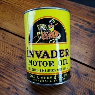 Vintage 1 QT.  INVADER MOTOR OIL CAN PHILLY,  PA EMPTY METAL TOP sign 7