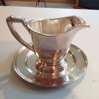 Vintage International Silver Co Silver Soldered Creamer 8 oz.  with Tray 2