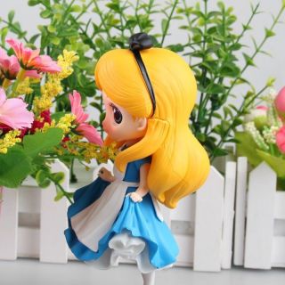 Q posket Characters girl Princess Alice PVC figure 2