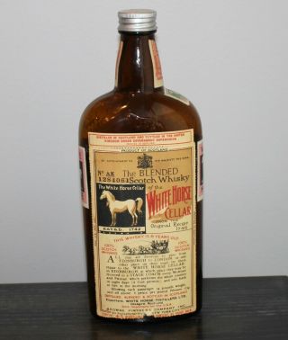 1945 White Horse Cellar Blended Scotch Whiskey Brown Glass Bottle 4/5 Quart Vtg