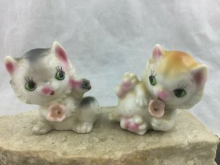 Vintage Pair 2 Small Ceramic Porcelain Playful Cat Kitten Figurines Japan 2