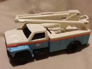 Vintage 1993 Ertl Baltimore Gas & Electric Diecast Scale Ford Bucket Truck
