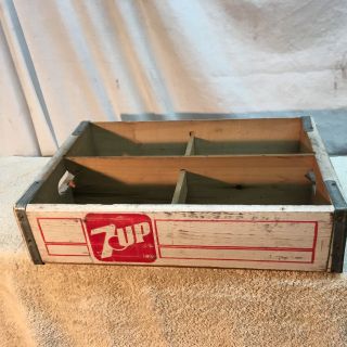 Vintage Seven - Up Wood Crate Case Box Carrier W/ Divider Insert 7 - Up Pennsylvania