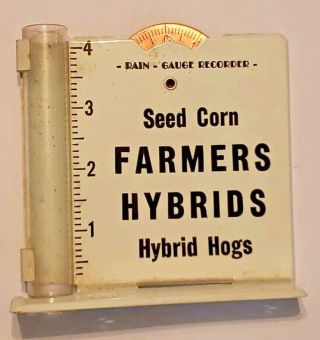 Vintage Farmers Hybrid Hogs Seed Corn Rain Gauge