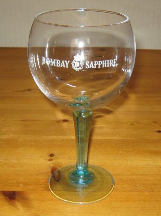 2 x Bombay Sapphire Gin Glasses Cristal - Make the Perfect G&T 2
