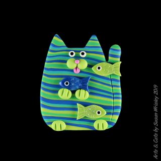Medium Blue Lime Tabby Kitty Cat & Blue Fish Pin - Swris