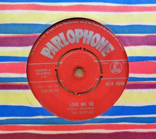 The Beatles Love Me Do / P.  S.  I Love You Og Uk Parlophone 7 " 45 - R 4949 Clip