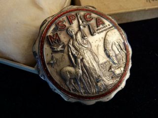 Vintage 1933 M.  S.  P.  C.  A.  enameled medallion cammall badge co w/box mspca 3